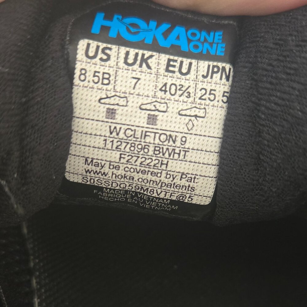 Hoka Women's Clifton 9 Shoes - Picture 9 of 9